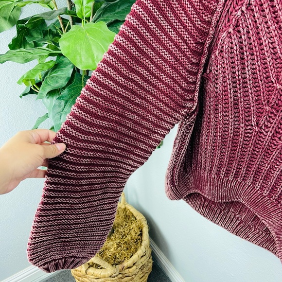Free People Chunky Knit Sweetheart Sweater In Dark Wash Burgundy Red - Picture 5 of 8